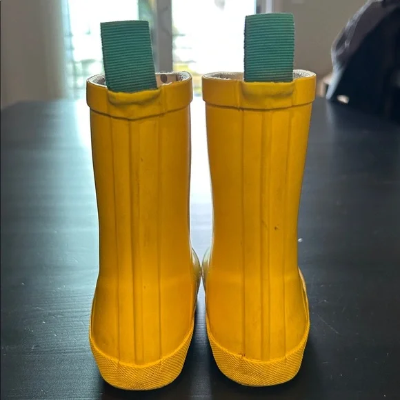 Ten Little Yellow Kids Rain Boots - Picture 3 of 5